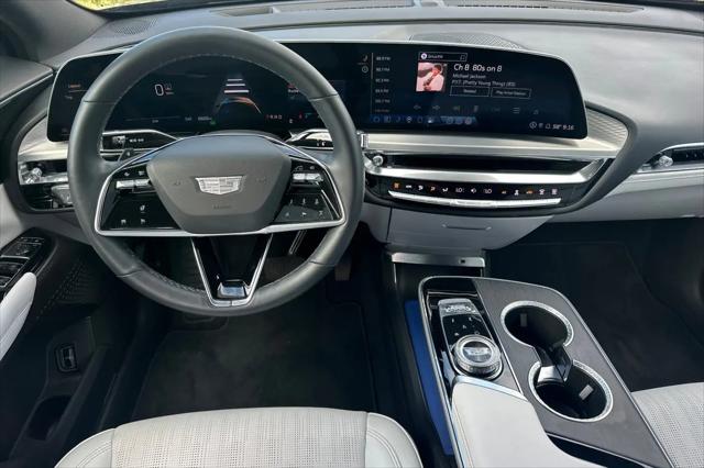 2024 Cadillac iQ Sport w/1SF