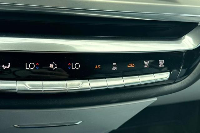 2024 Cadillac iQ Sport w/1SF