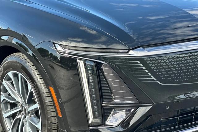 2024 Cadillac iQ Sport w/1SF