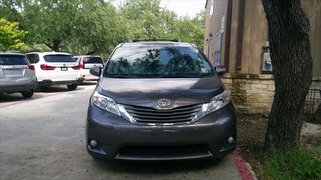 2012 Toyota Sienna XLE 7 Passenger