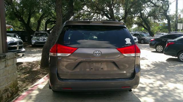 2012 Toyota Sienna XLE 7 Passenger