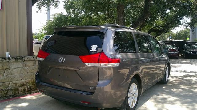 2012 Toyota Sienna XLE 7 Passenger