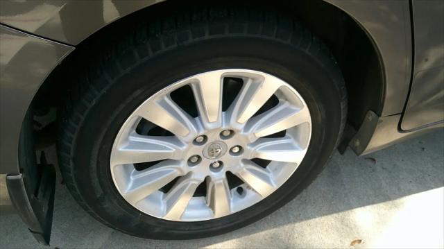 2012 Toyota Sienna XLE 7 Passenger