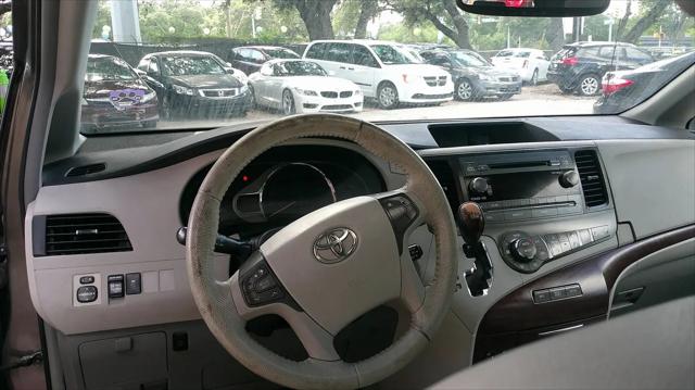 2012 Toyota Sienna XLE 7 Passenger