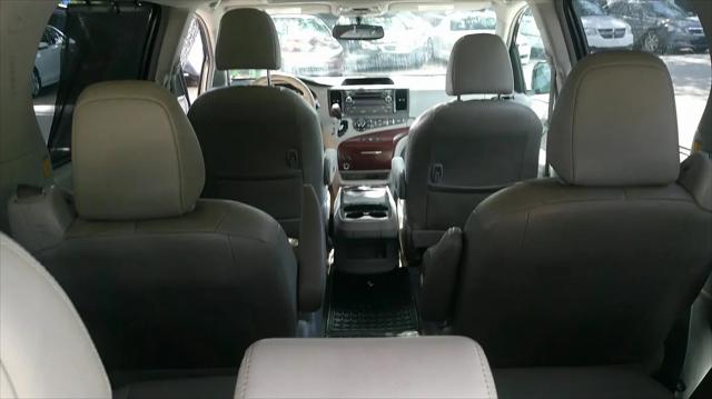 2012 Toyota Sienna XLE 7 Passenger