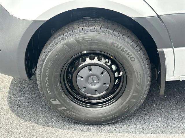 2026 Mercedes-Benz Sprinter 2500 Standard Roof 4-Cyl Diesel
