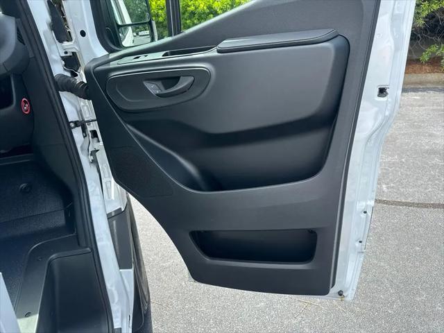 2026 Mercedes-Benz Sprinter 2500 Standard Roof 4-Cyl Diesel