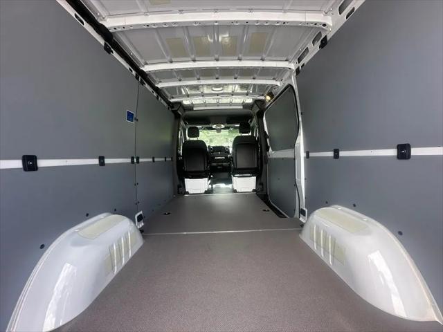 2026 Mercedes-Benz Sprinter 2500 Standard Roof 4-Cyl Diesel