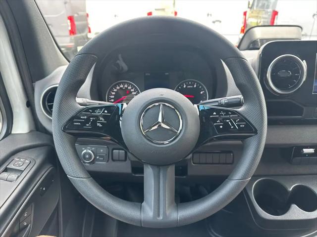 2026 Mercedes-Benz Sprinter 2500 Standard Roof 4-Cyl Diesel