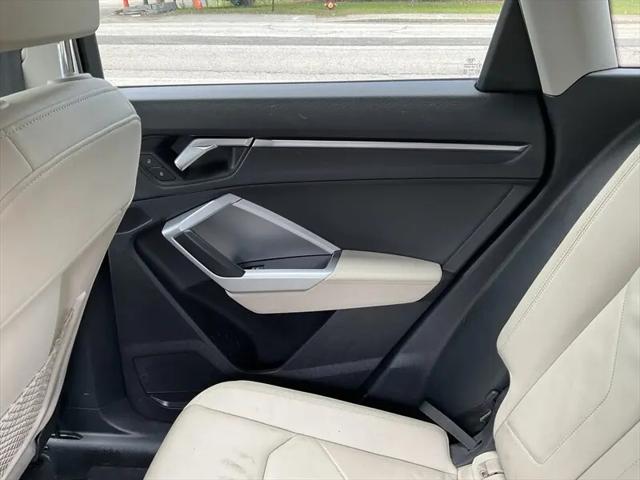 2020 Audi Q3 Premium 45 TFSI quattro Tiptronic