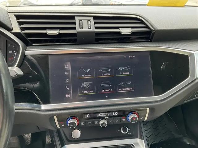 2020 Audi Q3 Premium 45 TFSI quattro Tiptronic