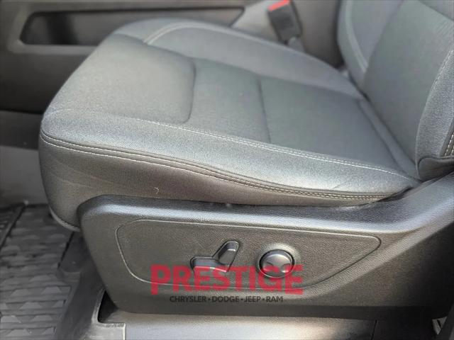 2024 Ram 1500 Big Horn Crew Cab 4x4 5'7" Box