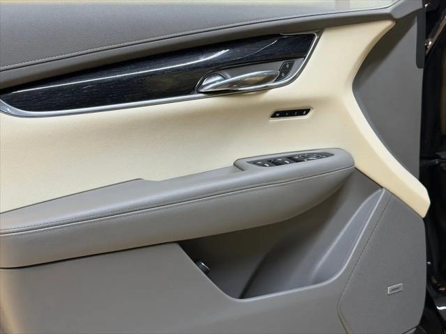 2022 Cadillac XT6 FWD Premium Luxury