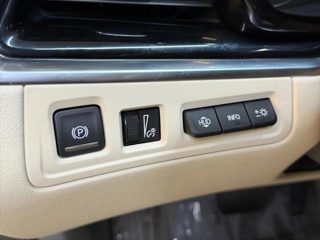 2022 Cadillac XT6 FWD Premium Luxury