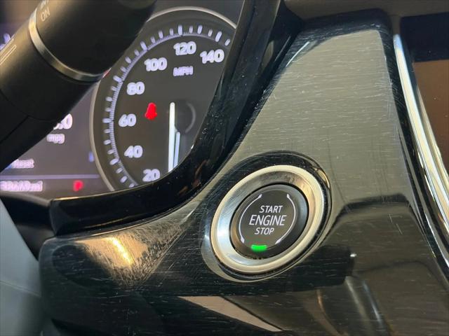 2022 Cadillac XT6 FWD Premium Luxury