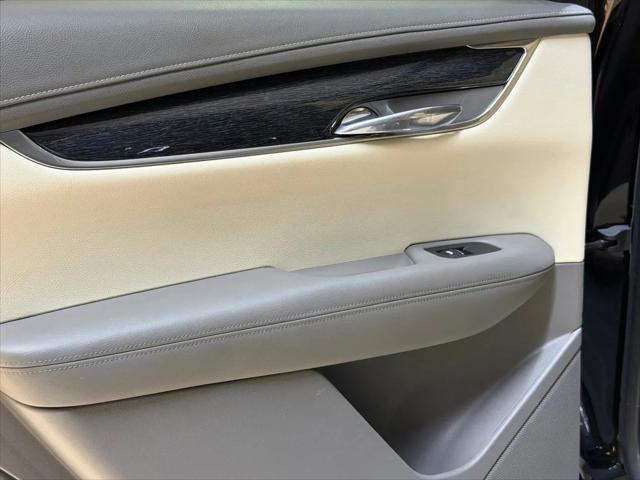 2022 Cadillac XT6 FWD Premium Luxury