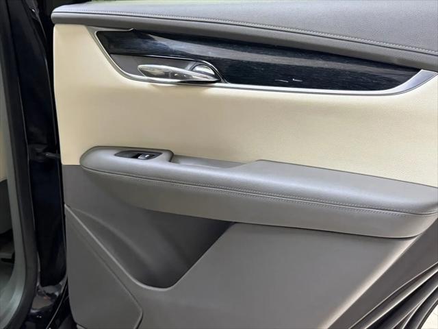 2022 Cadillac XT6 FWD Premium Luxury