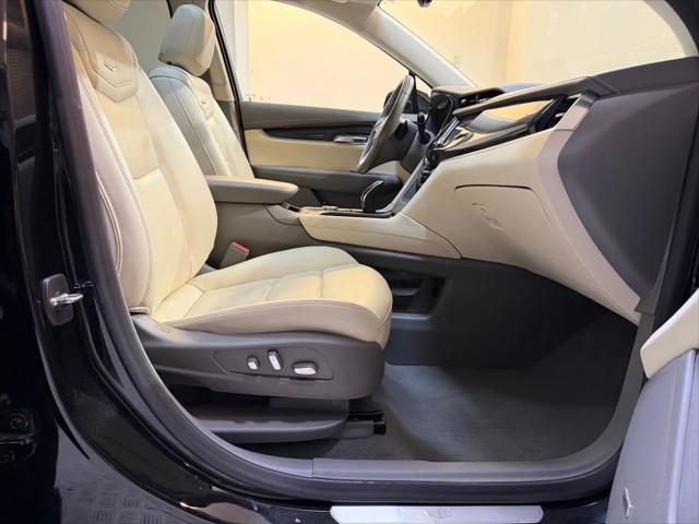 2022 Cadillac XT6 FWD Premium Luxury