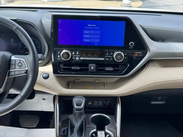 2024 Toyota Highlander Platinum