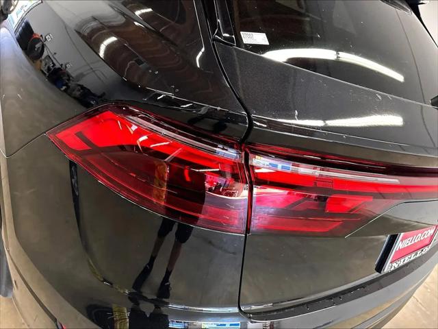 2026 Audi Q8 Prestige Plus 55 TFSI quattro Tiptronic