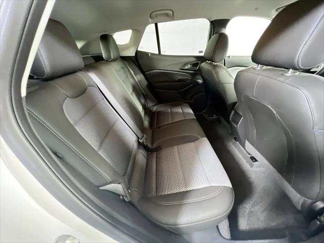 2025 Chevrolet Trax FWD LT