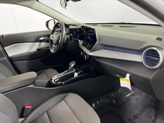 2025 Chevrolet Trax FWD LT