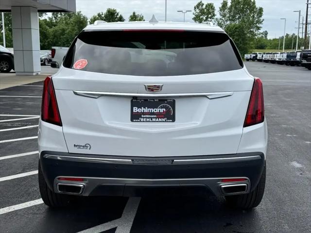 2024 Cadillac XT5 FWD Premium Luxury