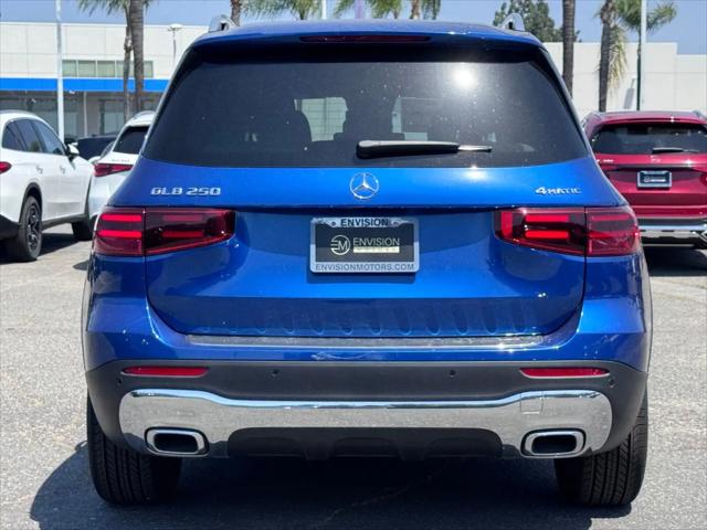 2025 Mercedes-Benz GLB 4MATIC