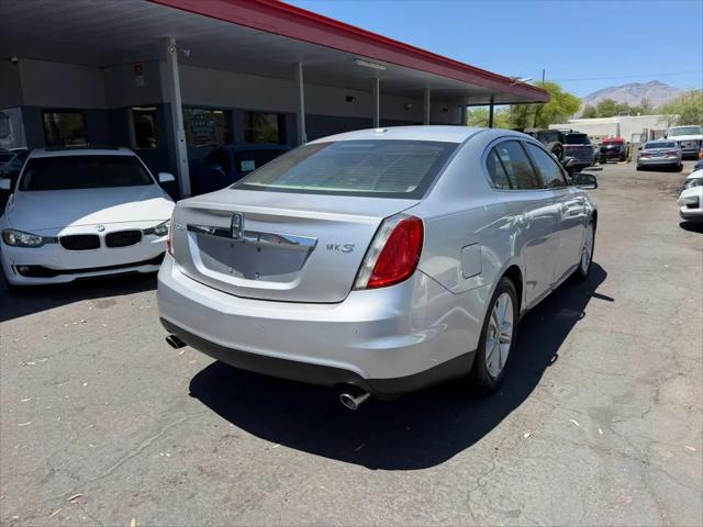 2010 Lincoln MKS Standard