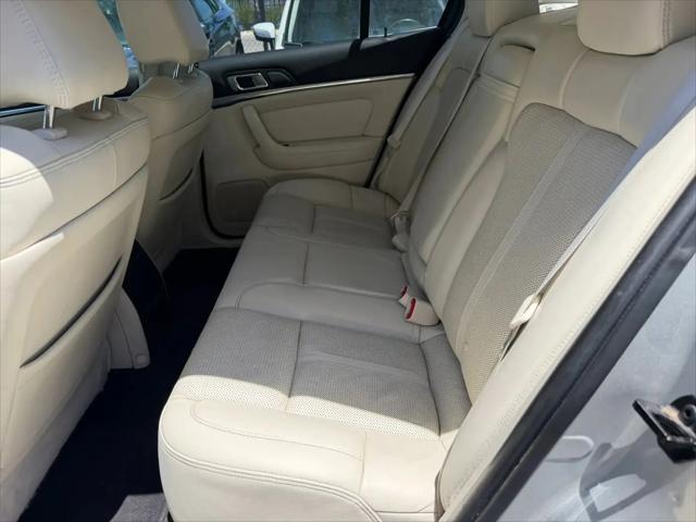 2010 Lincoln MKS Standard