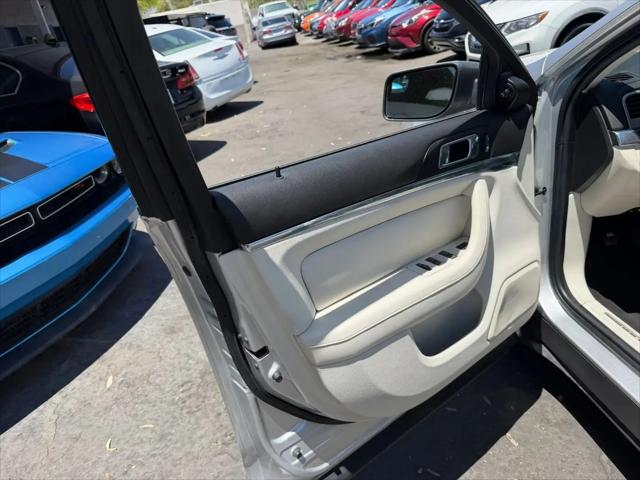 2010 Lincoln MKS Standard