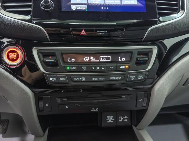 2022 Honda Pilot AWD Touring 7 Passenger
