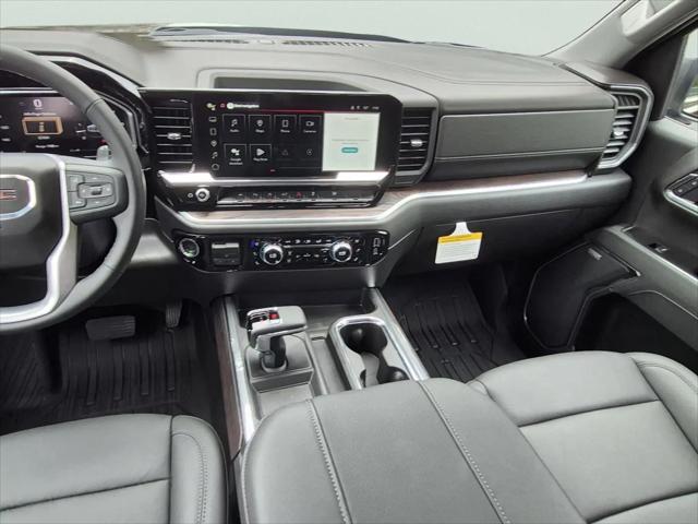 2026 GMC Sierra 1500 Crew Cab, Short Bed, SLT, 4WD