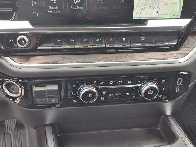2026 GMC Sierra 1500 Crew Cab, Short Bed, SLT, 4WD