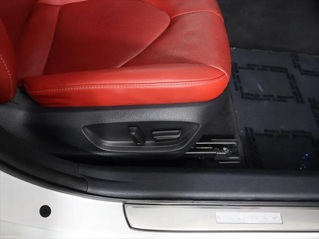 2020 Toyota Camry XSE V6