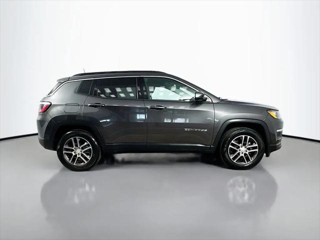 2018 Jeep Compass Latitude FWD