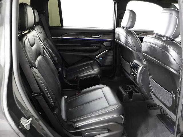 2023 Jeep Grand Cherokee L Overland 4x4