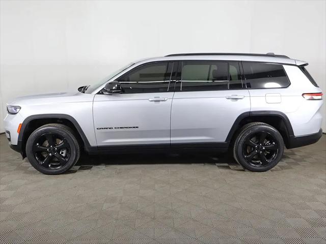 2022 Jeep Grand Cherokee L Altitude