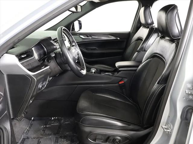 2022 Jeep Grand Cherokee L Altitude