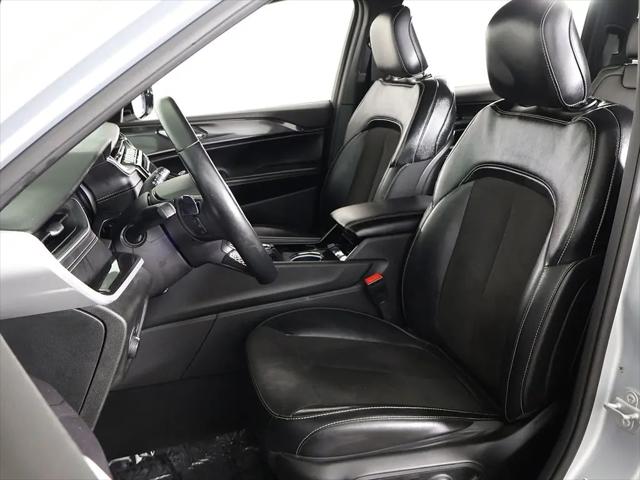 2022 Jeep Grand Cherokee L Altitude