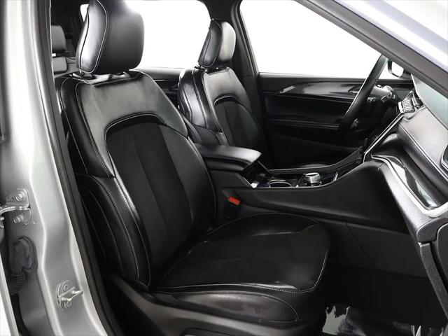 2022 Jeep Grand Cherokee L Altitude