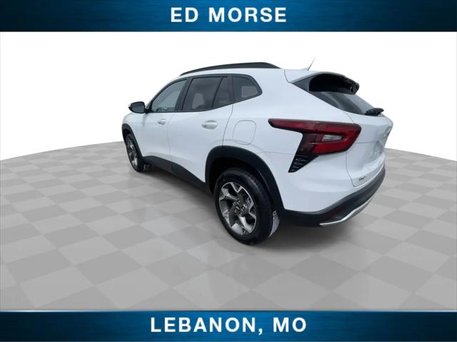 2025 Chevrolet Trax FWD LT