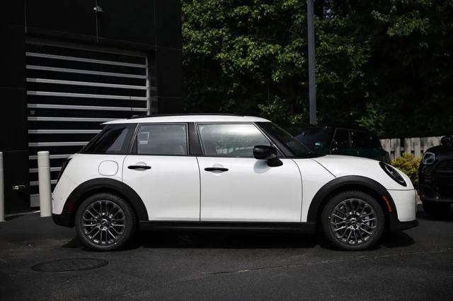 2026 MINI Hardtop Cooper