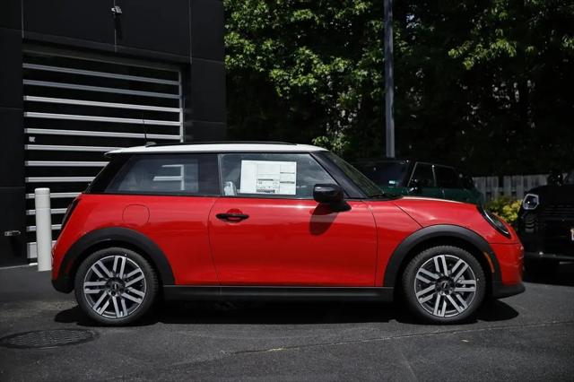 2026 MINI Hardtop Cooper
