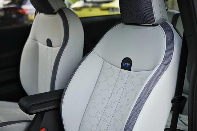 2026 MINI Hardtop Cooper