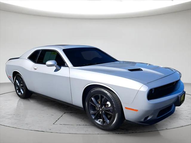 2020 Dodge Challenger SXT AWD