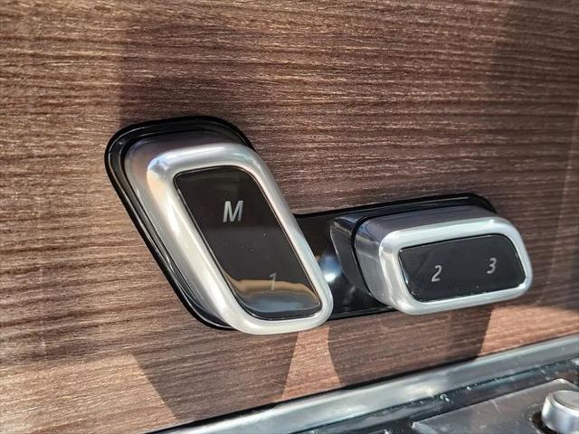 2026 Land Rover Range Rover P400 SE 7 Seat