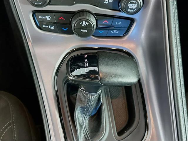 2023 Dodge Challenger SXT AWD