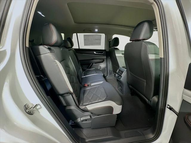 2026 Volkswagen Atlas Peak Edition