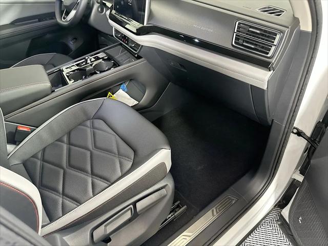 2026 Volkswagen Atlas Peak Edition